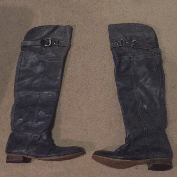 Steve Madden knee-high boots. - Picture 1 of 4